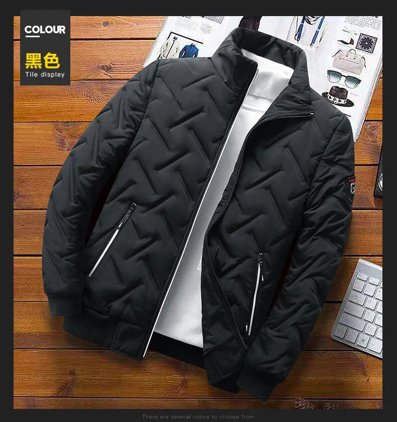 Jaqueta puffer masculina acolchoada com zíper, confortável. Confeccionada em algodão, é uma tendência da moda para o inverno de 2024.